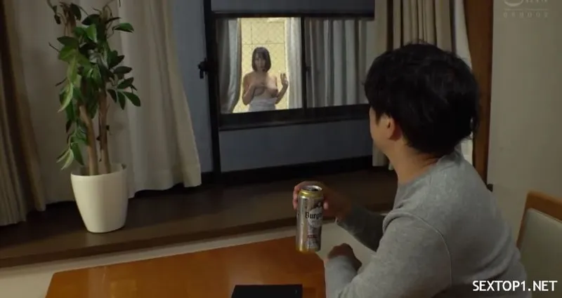 Những ả nhà kề bên dâm tiện